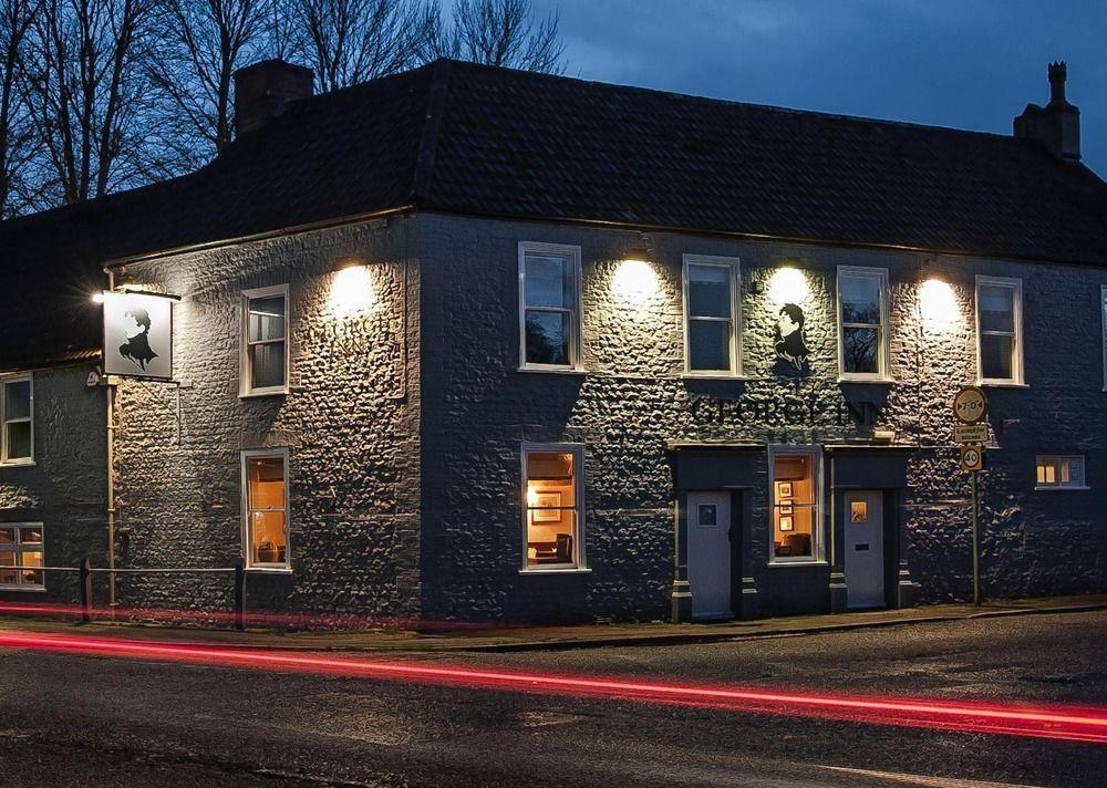 The George Inn Warminster Exterior foto